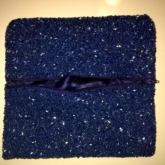 Moyna Beaded Peace Clutch